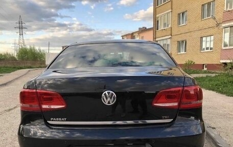 Volkswagen Passat B7, 2011 год, 750 000 рублей, 4 фотография