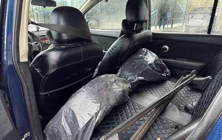 Nissan Tiida, 2012 год, 600 000 рублей, 11 фотография