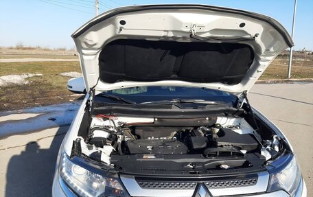 Mitsubishi Outlander III рестайлинг 3, 2019 год, 2 150 000 рублей, 23 фотография