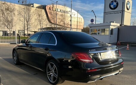 Mercedes-Benz E-Класс, 2020 год, 2 980 000 рублей, 2 фотография