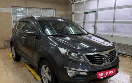KIA Sportage III, 2011 год, 1 300 000 рублей, 2 фотография