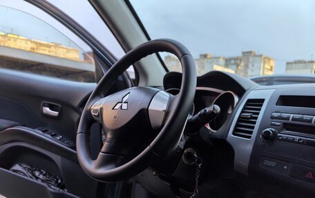 Mitsubishi Outlander III рестайлинг 3, 2007 год, 875 000 рублей, 15 фотография