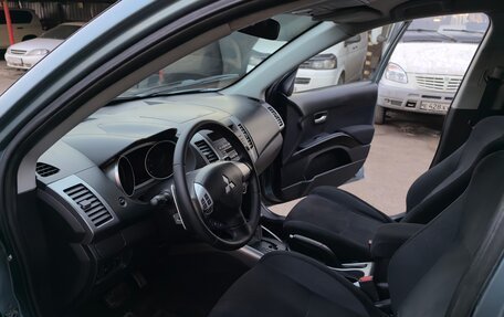 Mitsubishi Outlander III рестайлинг 3, 2007 год, 875 000 рублей, 18 фотография