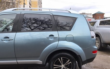 Mitsubishi Outlander III рестайлинг 3, 2007 год, 875 000 рублей, 26 фотография