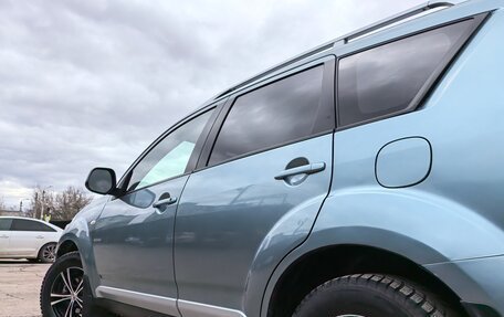 Mitsubishi Outlander III рестайлинг 3, 2007 год, 875 000 рублей, 31 фотография