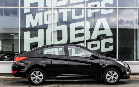 Hyundai Solaris II рестайлинг, 2015 год, 1 050 000 рублей, 5 фотография