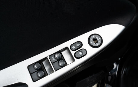 Hyundai Solaris II рестайлинг, 2015 год, 1 050 000 рублей, 12 фотография