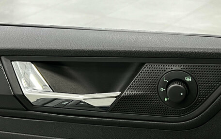 Skoda Rapid II, 2021 год, 1 920 000 рублей, 9 фотография