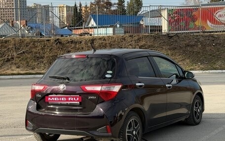 Toyota Vitz, 2017 год, 1 100 000 рублей, 6 фотография