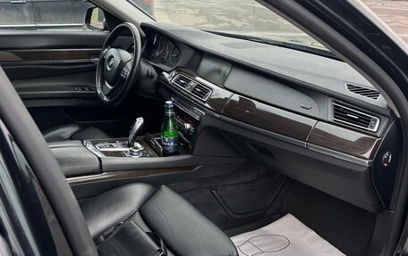 BMW 7 серия, 2010 год, 1 200 000 рублей, 14 фотография