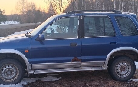 KIA Sportage IV рестайлинг, 2003 год, 240 000 рублей, 6 фотография