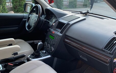 Land Rover Freelander II рестайлинг 2, 2011 год, 2 380 000 рублей, 11 фотография