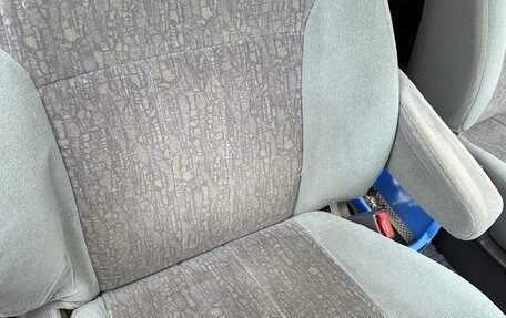 Toyota Ipsum II, 1999 год, 470 000 рублей, 10 фотография