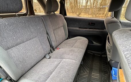 Toyota Ipsum II, 1999 год, 470 000 рублей, 8 фотография