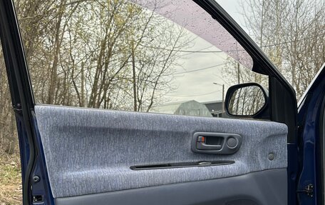 Toyota Ipsum II, 1999 год, 470 000 рублей, 14 фотография