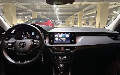 Skoda Rapid II, 2022 год, 1 700 000 рублей, 10 фотография