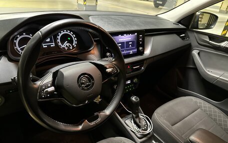 Skoda Rapid II, 2022 год, 1 700 000 рублей, 20 фотография