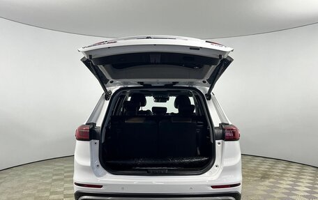 Chery Tiggo 8 Pro, 2023 год, 2 300 000 рублей, 5 фотография