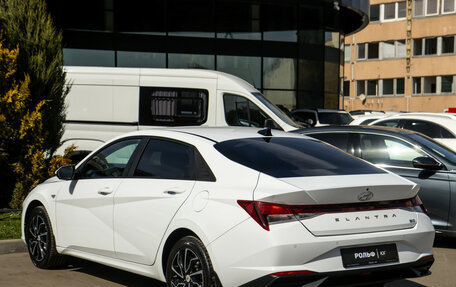 Hyundai Elantra, 2024 год, 2 488 000 рублей, 5 фотография