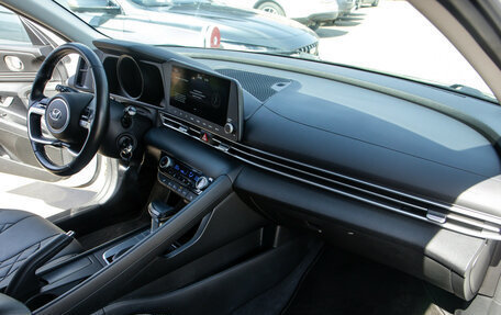 Hyundai Elantra, 2024 год, 2 488 000 рублей, 7 фотография