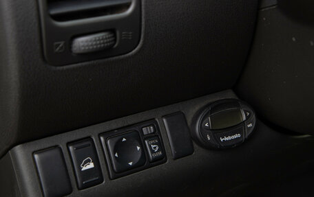 Nissan Pathfinder, 2011 год, 1 348 000 рублей, 17 фотография