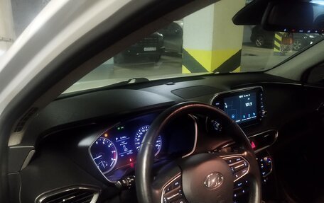 Hyundai Santa Fe IV, 2019 год, 3 200 000 рублей, 8 фотография