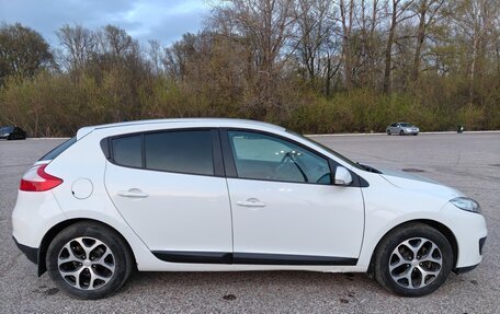 Renault Megane III, 2013 год, 700 000 рублей, 3 фотография