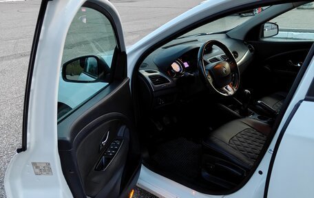 Renault Megane III, 2013 год, 700 000 рублей, 7 фотография