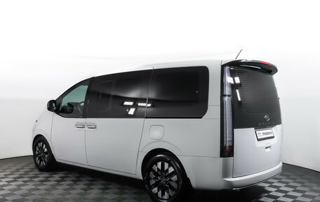 Hyundai Staria, 2021 год, 4 790 000 рублей, 7 фотография