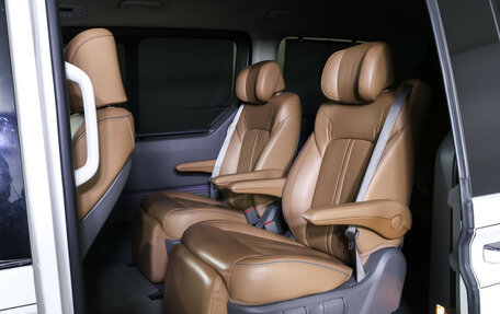 Hyundai Staria, 2021 год, 4 790 000 рублей, 12 фотография