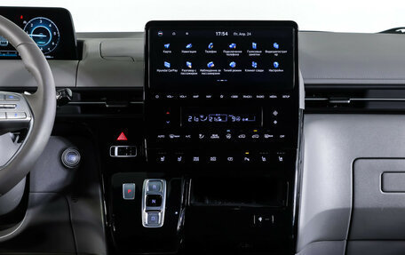 Hyundai Staria, 2021 год, 4 790 000 рублей, 18 фотография