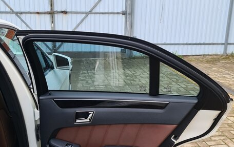 Mercedes-Benz E-Класс, 2010 год, 1 580 000 рублей, 14 фотография