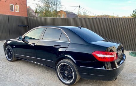 Mercedes-Benz E-Класс, 2009 год, 1 335 000 рублей, 6 фотография