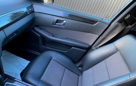 Mercedes-Benz E-Класс, 2009 год, 1 335 000 рублей, 14 фотография