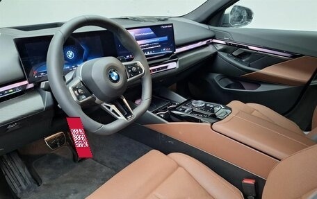 BMW 5 серия, 2025 год, 9 555 000 рублей, 12 фотография