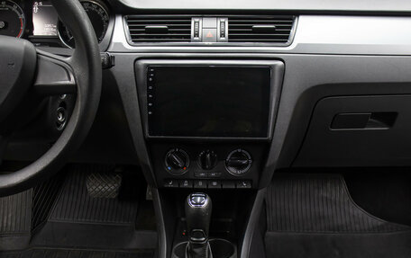 Skoda Rapid I, 2017 год, 898 000 рублей, 15 фотография