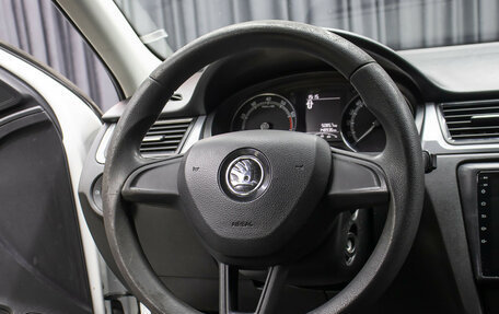 Skoda Rapid I, 2017 год, 898 000 рублей, 17 фотография