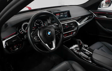 BMW 5 серия, 2019 год, 4 100 000 рублей, 7 фотография