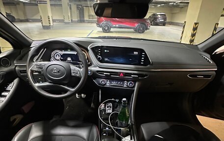 Hyundai Sonata VIII, 2022 год, 2 400 000 рублей, 5 фотография