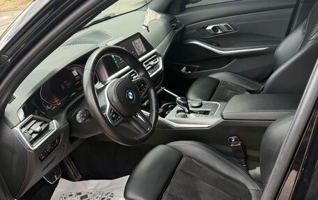 BMW 3 серия, 2021 год, 4 500 000 рублей, 10 фотография