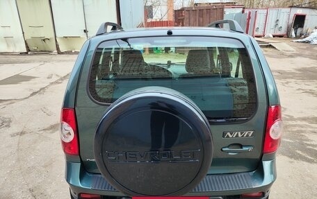 Chevrolet Niva I рестайлинг, 2015 год, 790 000 рублей, 5 фотография
