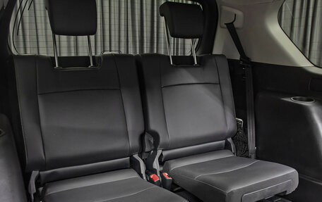 Toyota Land Cruiser Prado 150 рестайлинг 2, 2022 год, 6 398 000 рублей, 13 фотография