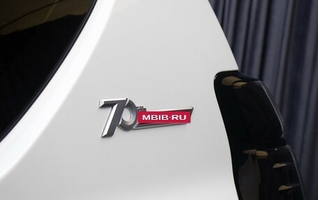 Toyota Land Cruiser Prado 150 рестайлинг 2, 2022 год, 6 398 000 рублей, 21 фотография