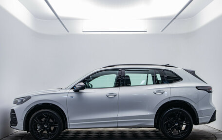 Volkswagen Tiguan, 2025 год, 5 600 000 рублей, 2 фотография