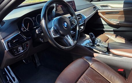 BMW 5 серия, 2018 год, 4 500 000 рублей, 3 фотография