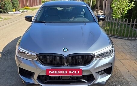 BMW 5 серия, 2018 год, 4 500 000 рублей, 10 фотография