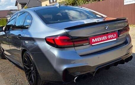 BMW 5 серия, 2018 год, 4 500 000 рублей, 31 фотография