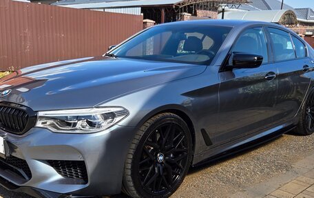 BMW 5 серия, 2018 год, 4 500 000 рублей, 38 фотография