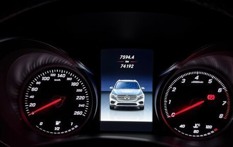 Mercedes-Benz GLC, 2017 год, 3 100 000 рублей, 12 фотография