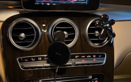 Mercedes-Benz GLC, 2017 год, 3 100 000 рублей, 14 фотография